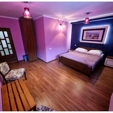 Hrachy Mot Hostel Gyumri Luaran gambar