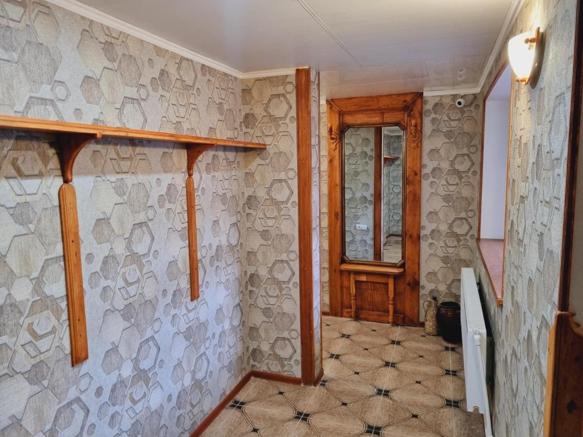 Hrachy Mot Hostel Gyumri Luaran gambar