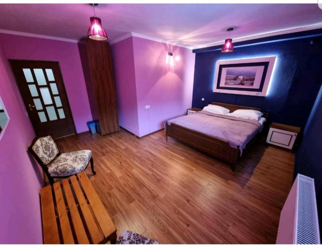 Hrachy Mot Hostel Gyumri Luaran gambar